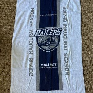 Worcester Railers HC Hockey Club ECHL Inaugural Season TOWEL 42 x 24 rare New